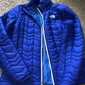 Women’s Lightweight Northface Puffer Jacket